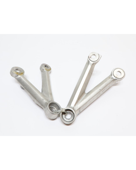 Honda CBR650F, motorfäste (par)