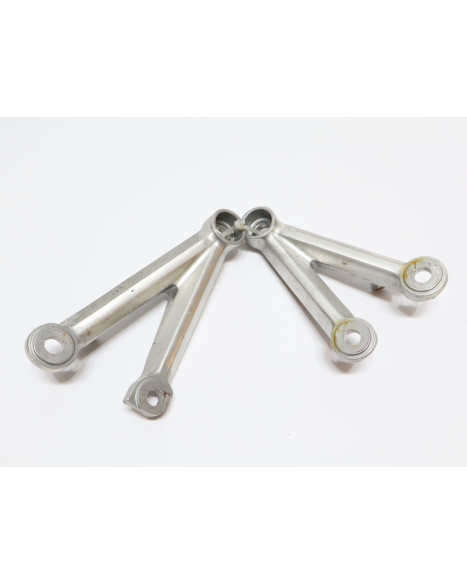 Honda CBR650F, motorfäste (par)