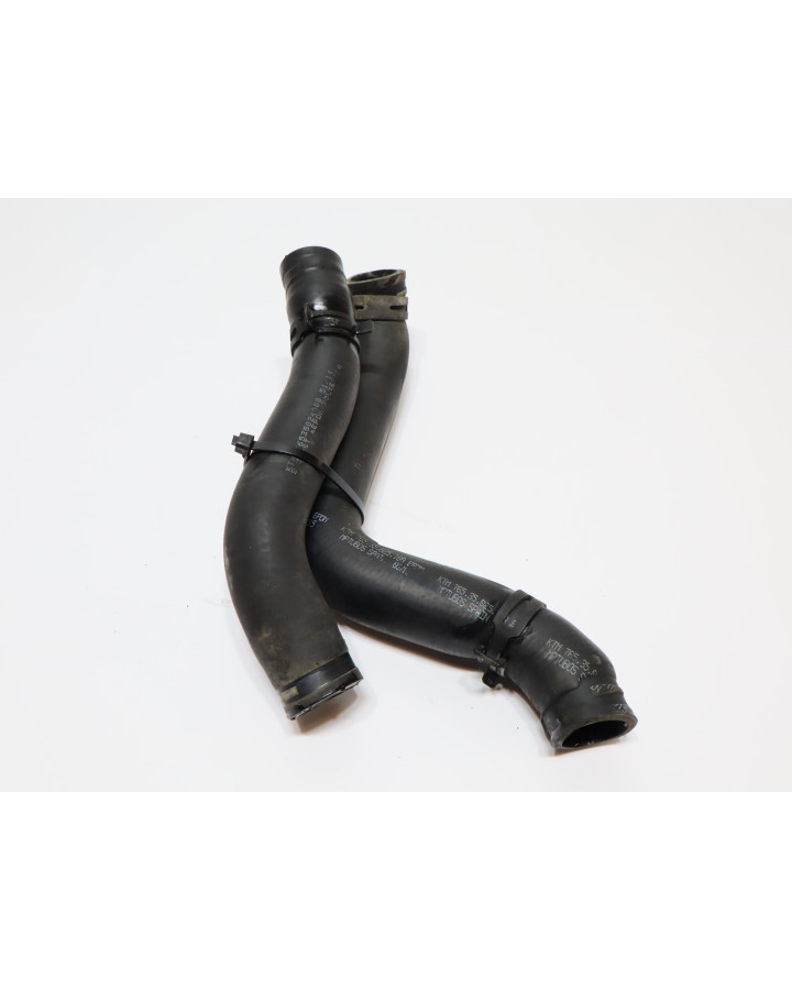 KTM 690 SMC R, kylarslangar