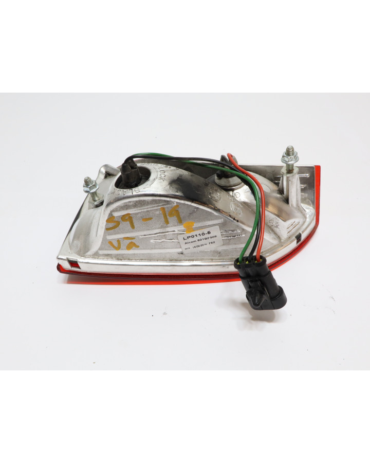 Aixam S9, inre baklykta vänster