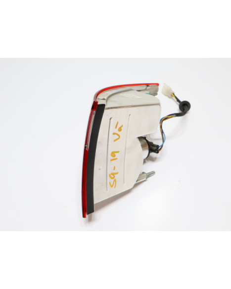 Aixam S9, baklykta vänster