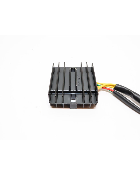 Peugeot Speedfight 4, voltregulator 2