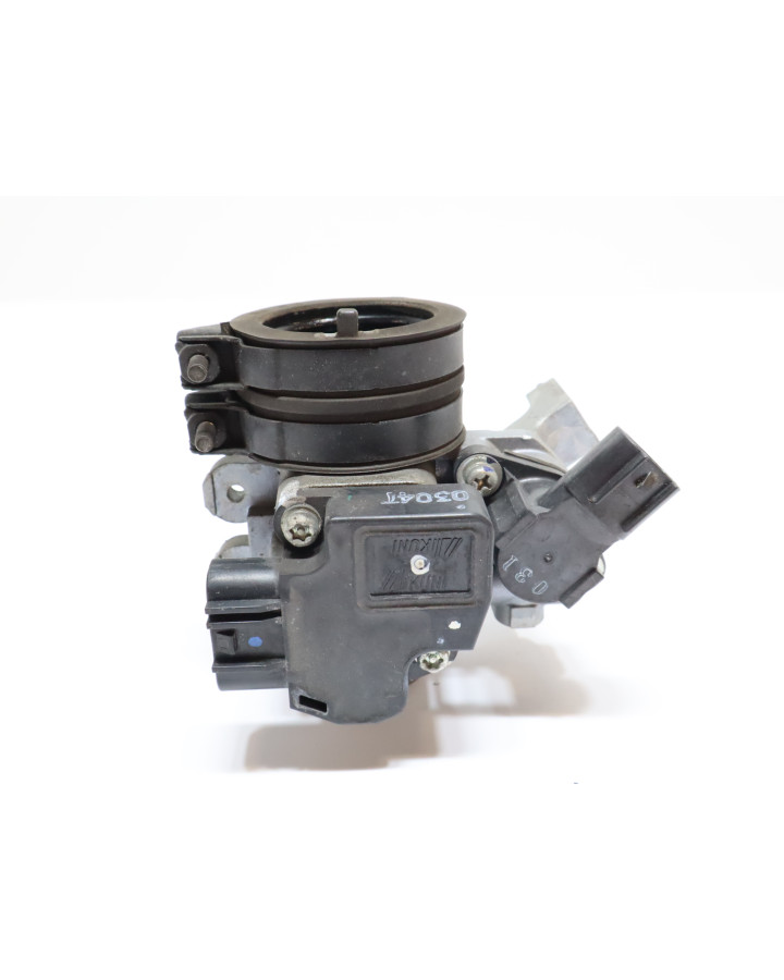 Yamaha YZF-R125, gasspjäll/insprut