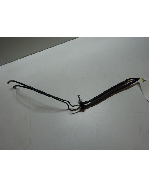 Yamaha XSR900, bromsslangar