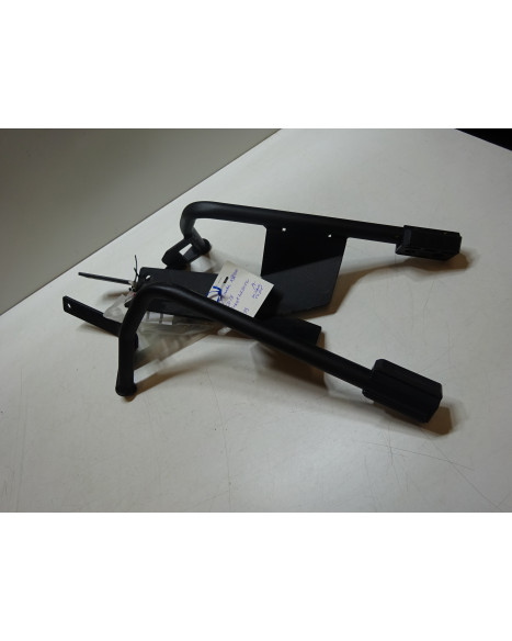 Yamaha XSR900, pakethållare