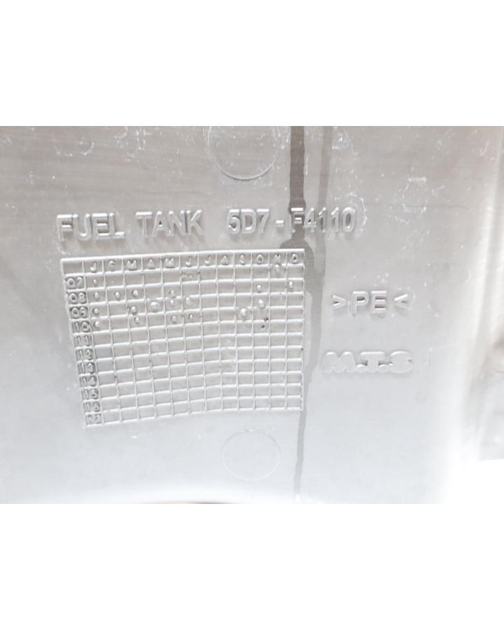 Yamaha YZF-R125, bränsletank