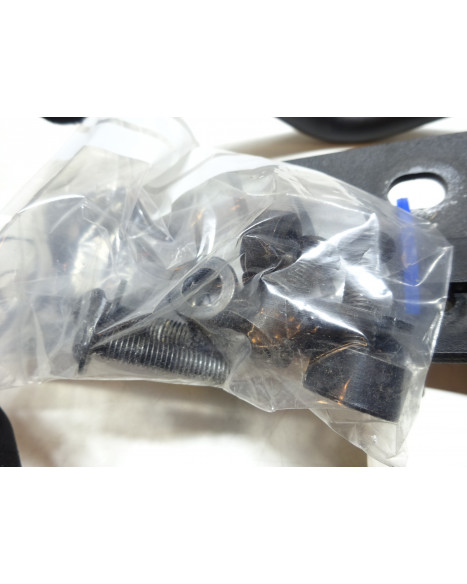 Yamaha XSR900, pakethållare