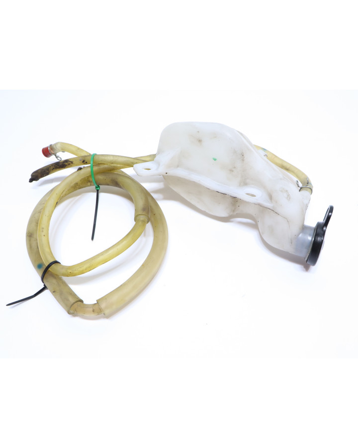 Yamaha YZF-R125, expansionskärl