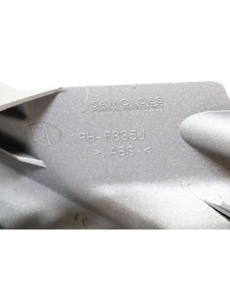 Yamaha Aerox, nedre frontkåpa