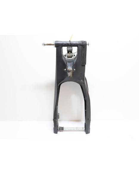 Yamaha YZF-R125, sving