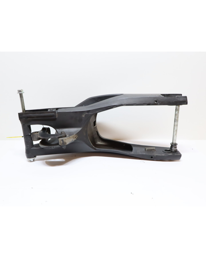 Yamaha YZF-R125, sving