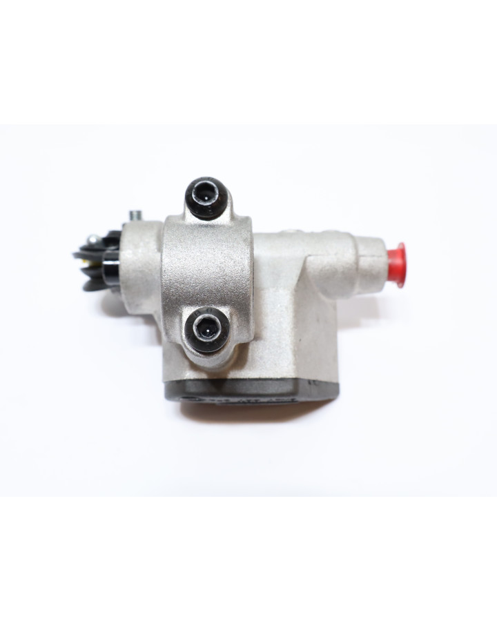 Beta RR 50, bromscylinder fram