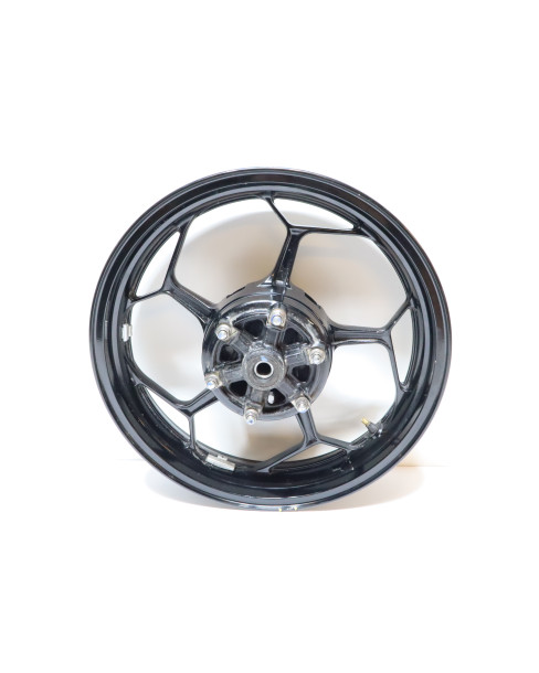 Kawasaki Ninja 125, bakfälg 2