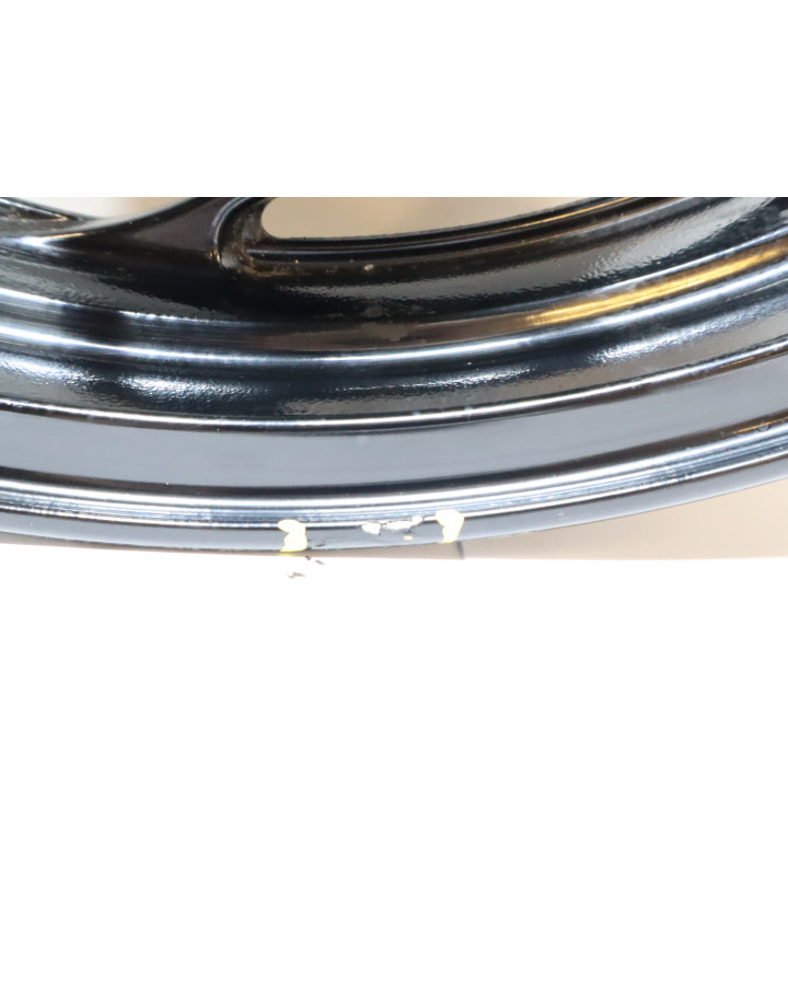 Kawasaki Ninja 125, bakfälg