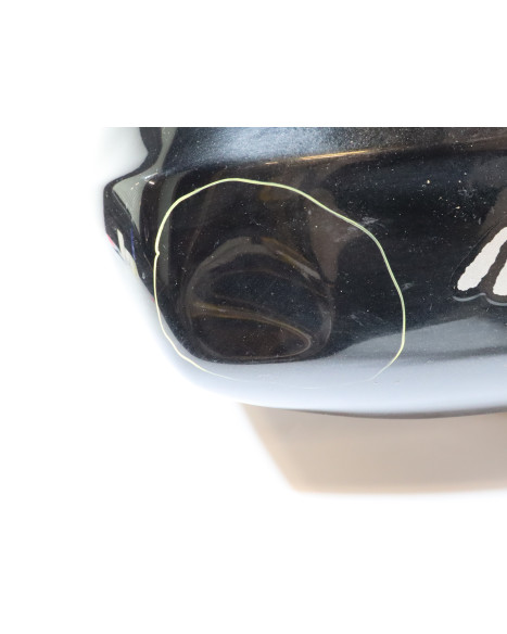 Kawasaki Ninja 125, bränsletank