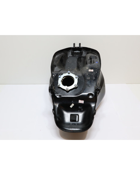 Kawasaki Ninja 125, bränsletank