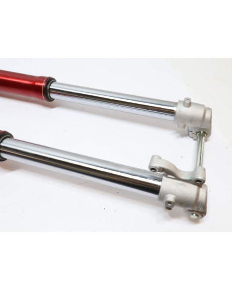 Fantic XM50, framgaffel USD