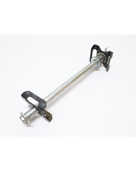 Kawasaki Ninja 125, hjulaxel bak