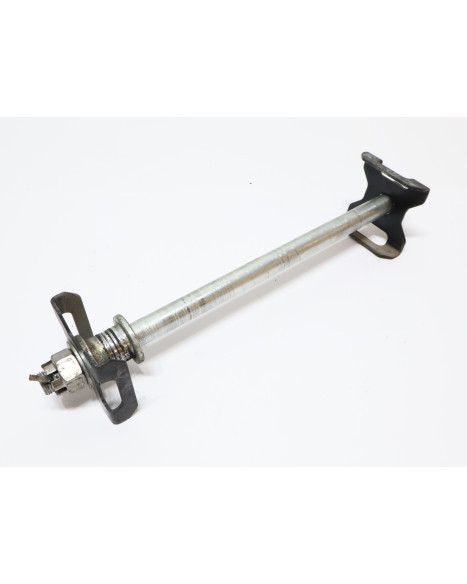 Kawasaki Ninja 125, hjulaxel bak