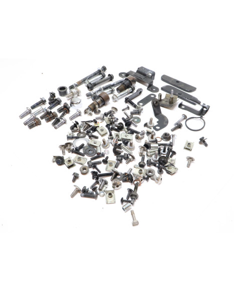 Yamaha YZF-R125, skruvkit