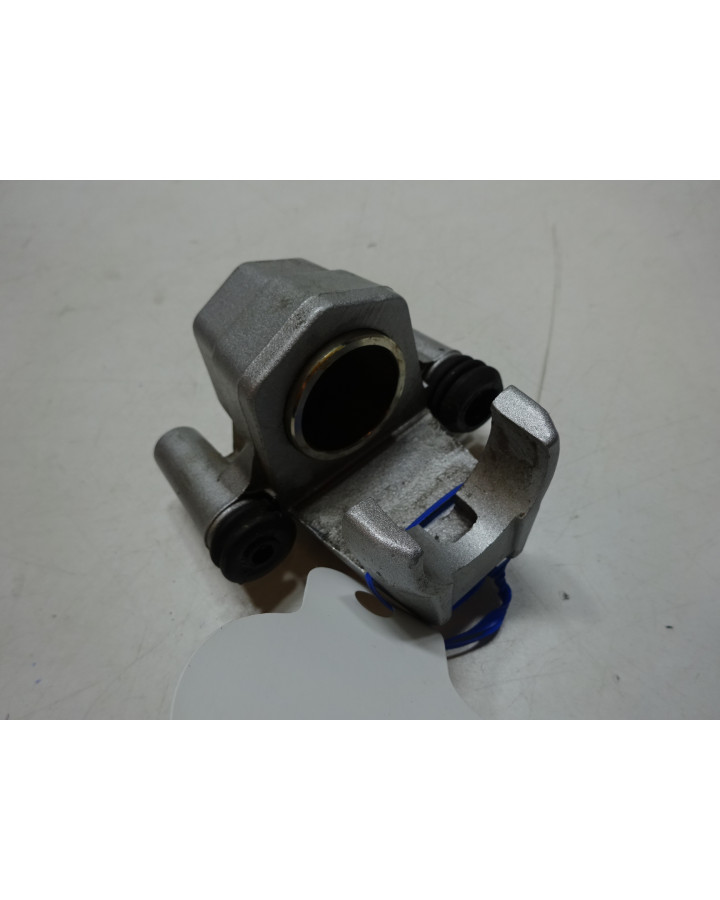 Rieju MRT, bromsok fram