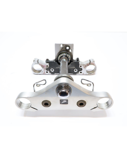 Honda VT750 Shadow, styrkrona komplett 2