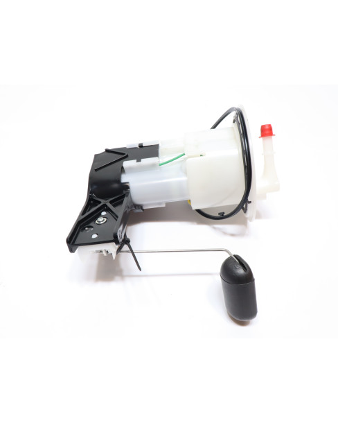 Honda NC750X, bränslepump 2