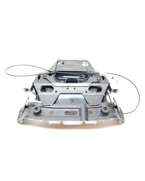 Honda NC750X, sadellås/fäste