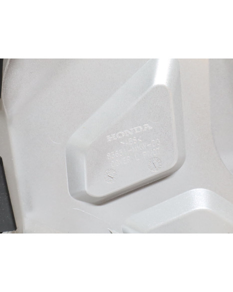 Honda NC750X, sidokåpa vänster