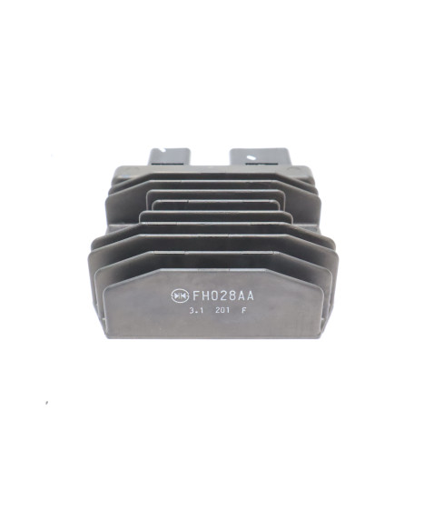 Honda NC750X, voltregulator