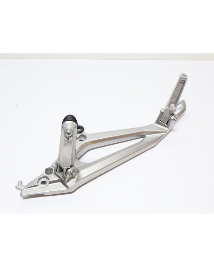 Honda NC750X, fotpinne vänster komplett DCT