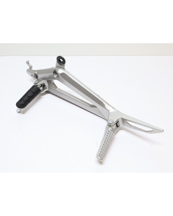 Honda NC750X, fotpinne vänster komplett DCT