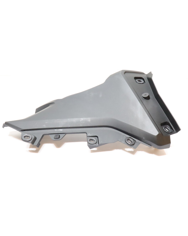 Honda NC750X, övre sidokåpa höger