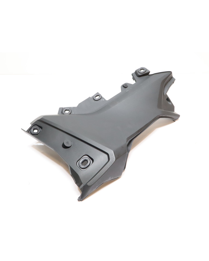 Honda NC750X, övre sidokåpa höger