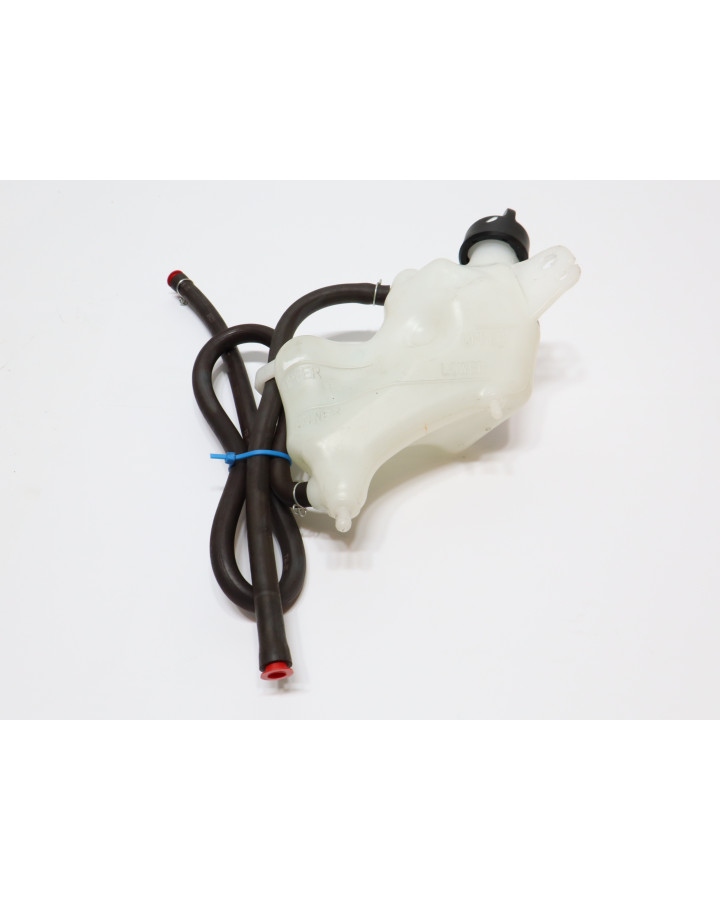 Honda NC750X, expansionskärl