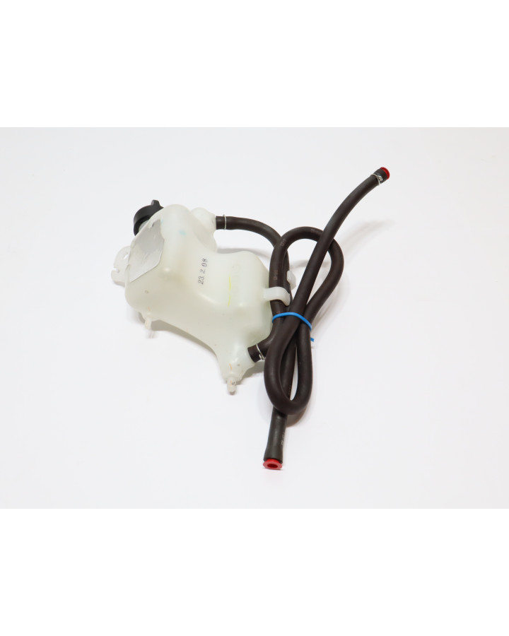 Honda NC750X, expansionskärl