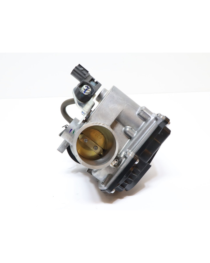 Honda NC750X, gasspjäll/insprut