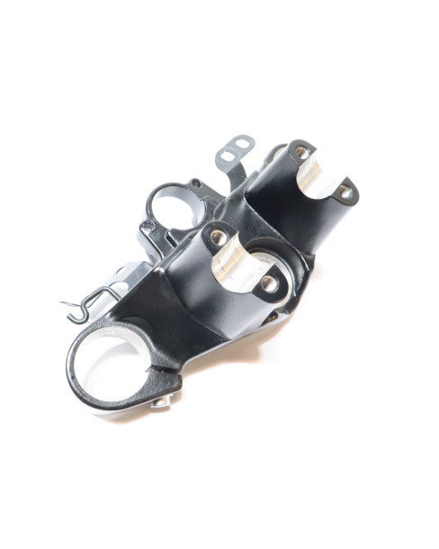 Honda NC750X, övre styrkrona 2