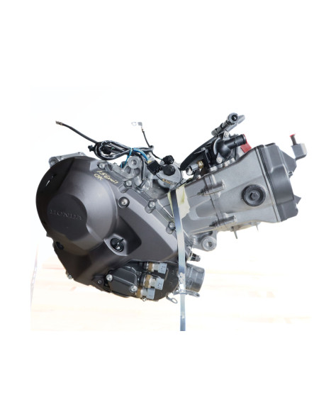 Honda NC750X, motor DCT