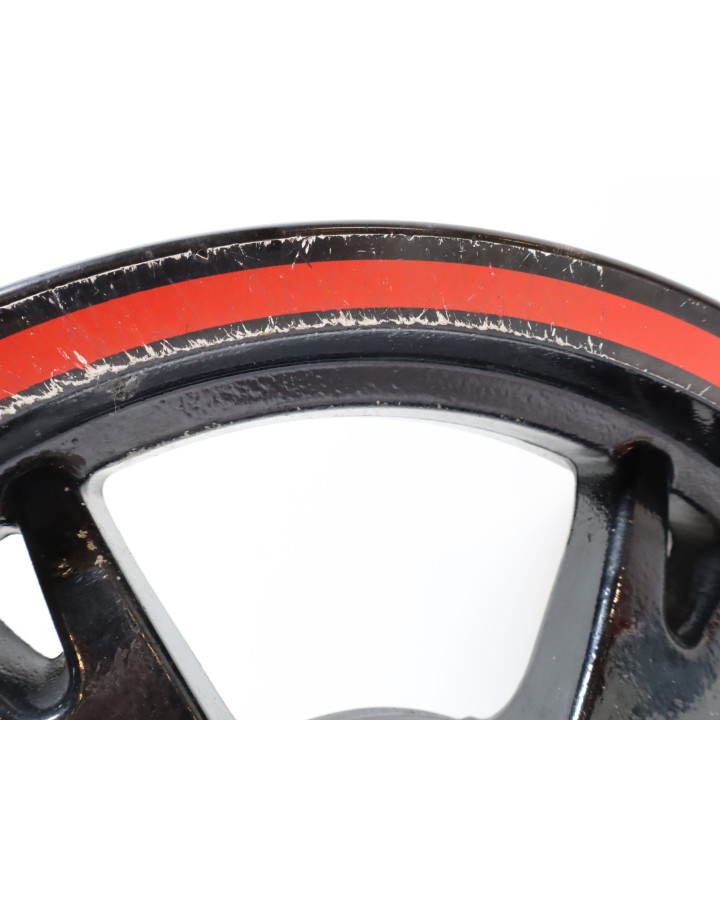 Peugeot Kisbee, bakfälg