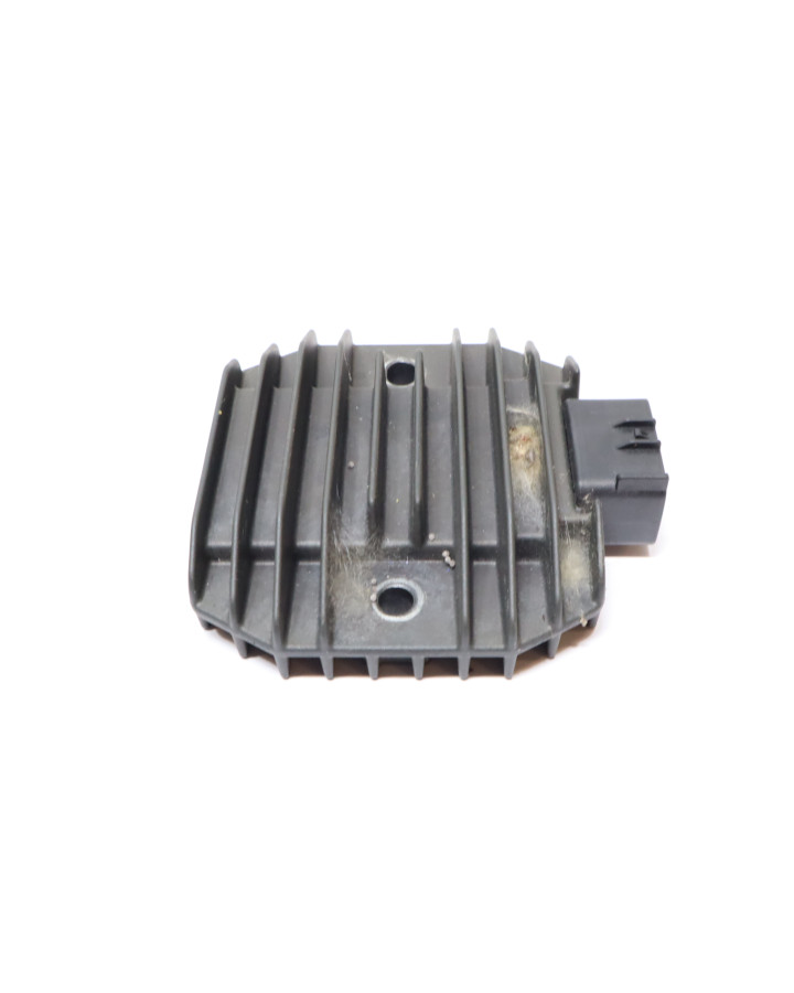 Kawasaki Ninja 125, voltregulator