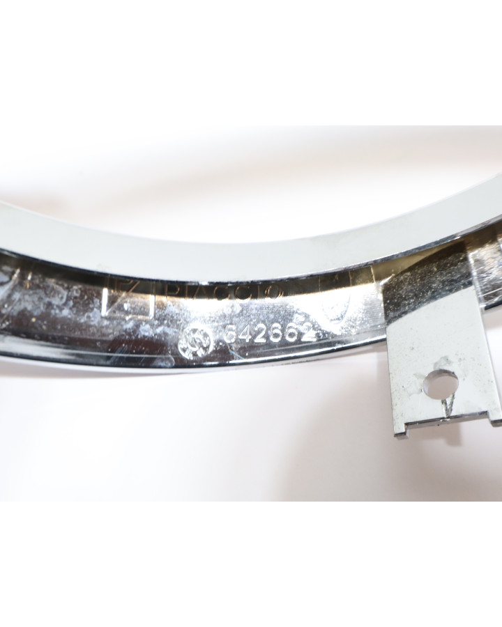 Vespa LX 50, lyktsarg