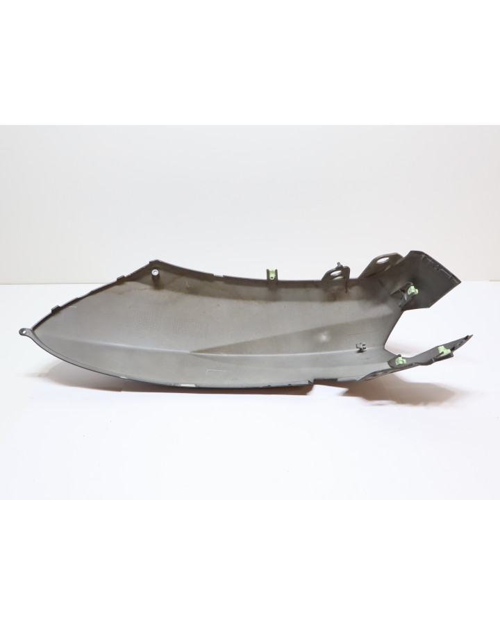 Peugeot Kisbee, bakre sidokåpa vänster