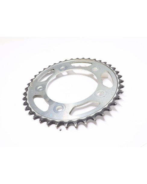 Honda NC750X, bakdrev 2