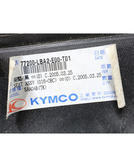 Kymco Xciting 250/500, sadel