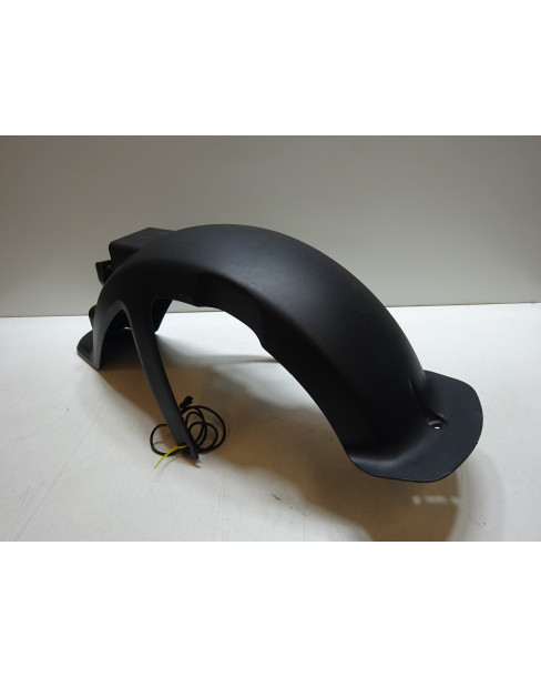 NIU UQi GT, stänkskärm med nummerplåtsbelysning 2