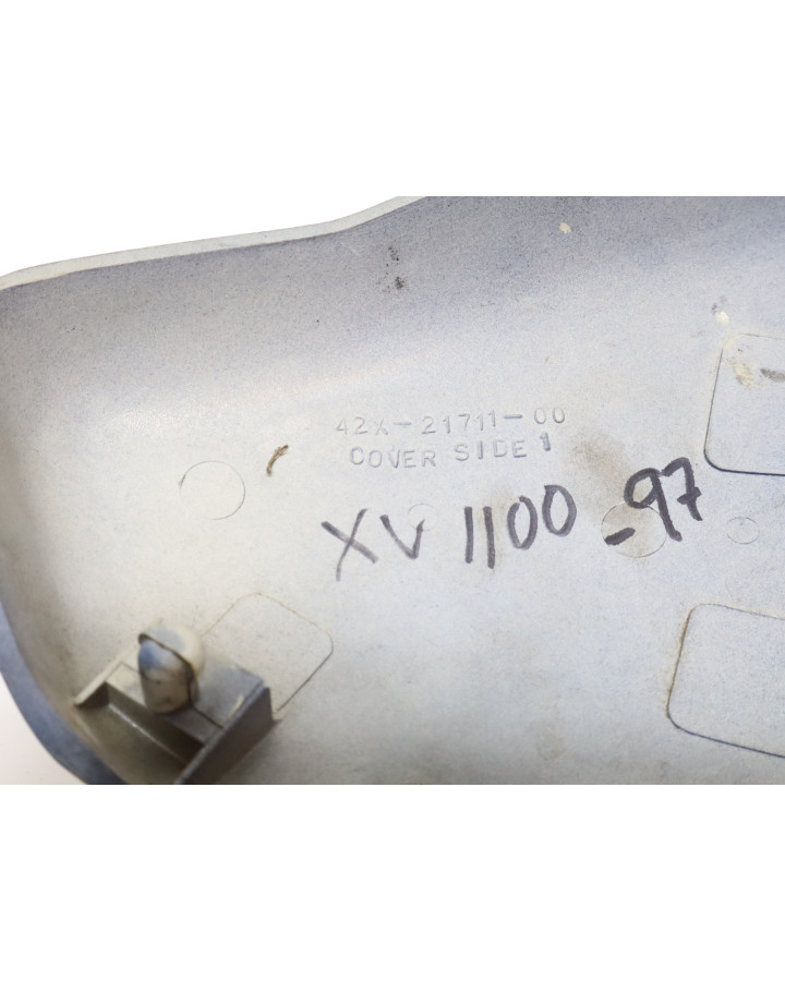 Yamaha XV 1100 Virago, sidokåpa vänster