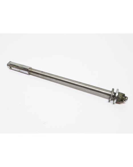 Yamaha XV 1100 Virago, hjulaxel bak