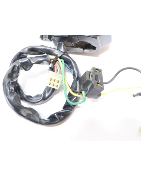 Yamaha XV 1100 Virago, omkopplare vänster