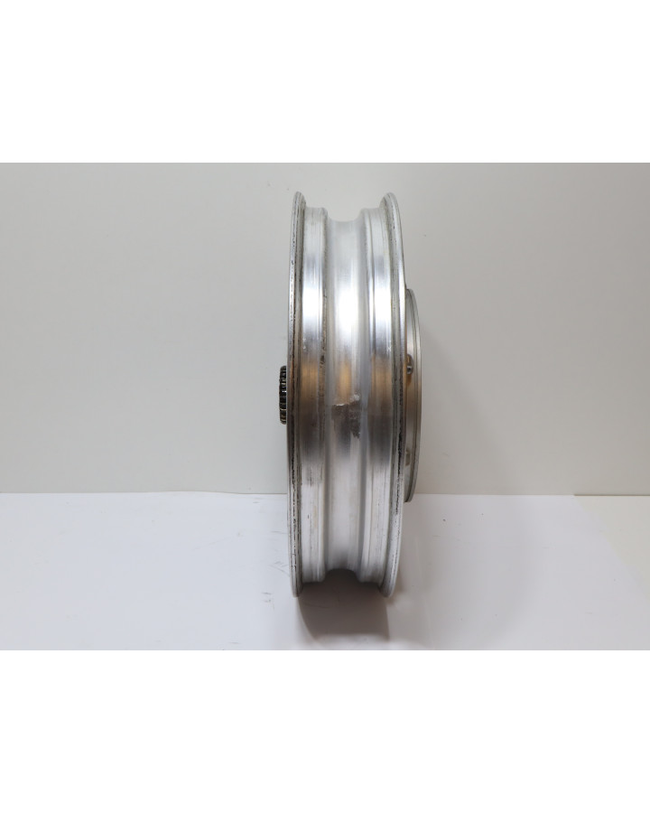 Yamaha XV 1100 Virago, bakfälg